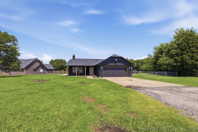17621 E 80th Street North, Owasso, OK 74055