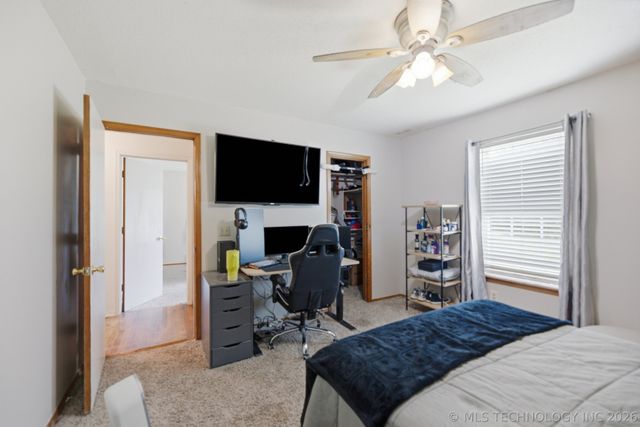 17621 E 80th Street North, Owasso, OK 74055