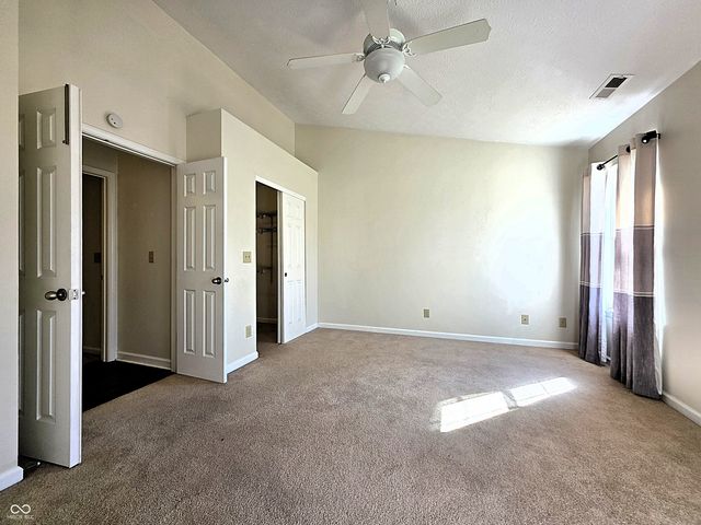 7009 Thousand Oaks Lane, Indianapolis, IN 46214