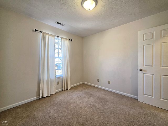 7009 Thousand Oaks Lane, Indianapolis, IN 46214