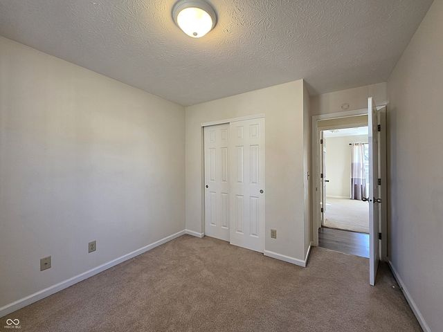 7009 Thousand Oaks Lane, Indianapolis, IN 46214