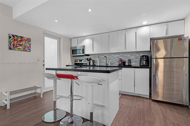 1117 Meridian Ave 5-1117, Miami Beach, FL 33139