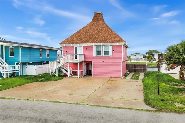136 Port Saint Claire, Aransas Pass, TX 78336