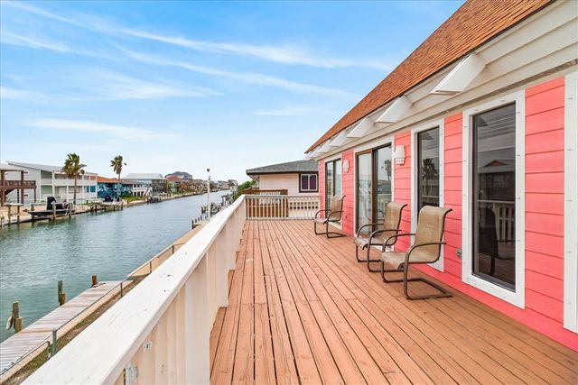 136 Port Saint Claire, Aransas Pass, TX 78336