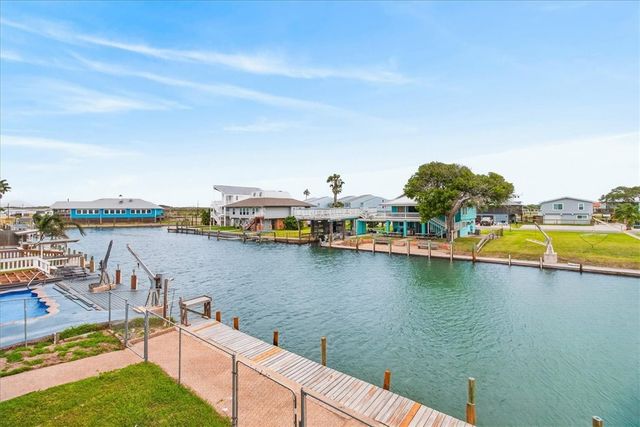136 Port Saint Claire, Aransas Pass, TX 78336
