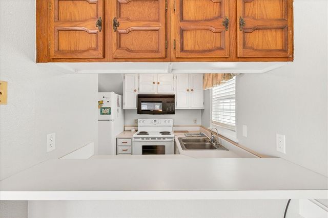 136 Port Saint Claire, Aransas Pass, TX 78336