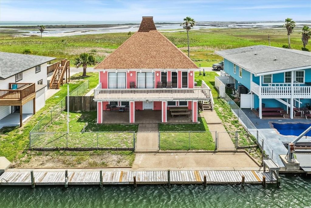 136 Port Saint Claire, Aransas Pass, TX 78336