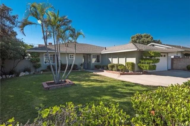 905 N Bender, Covina, CA 91724