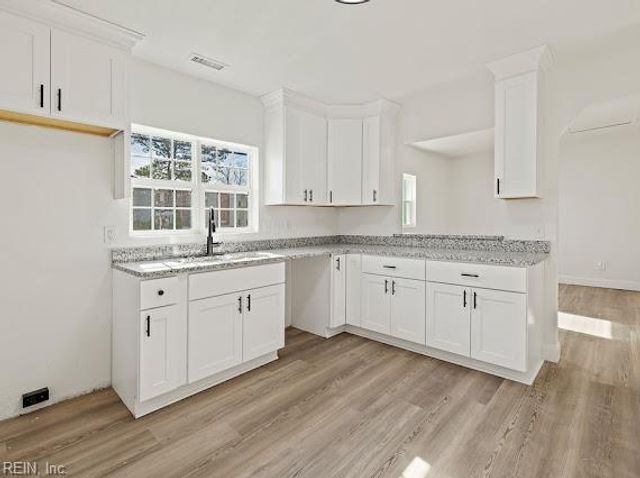 152 Lee ST, Suffolk, VA 23434