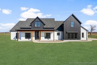2500 N 104th W, Muskogee, OK 74401