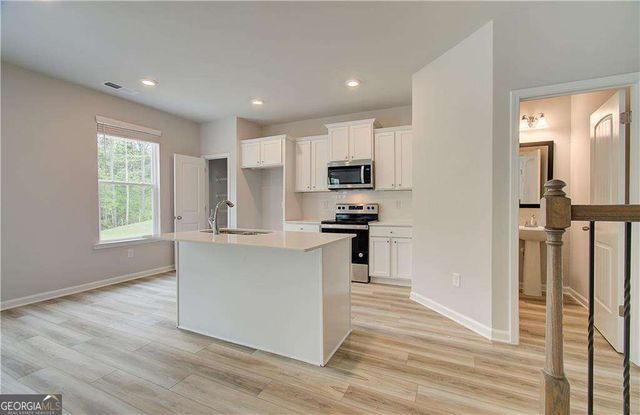 65 Homesite Fayme Court, Newnan, GA 30263