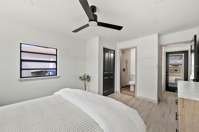 7331 36TH AVENUE N, St Petersburg, FL 33710