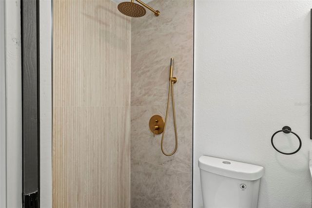 7331 36TH AVENUE N, St Petersburg, FL 33710