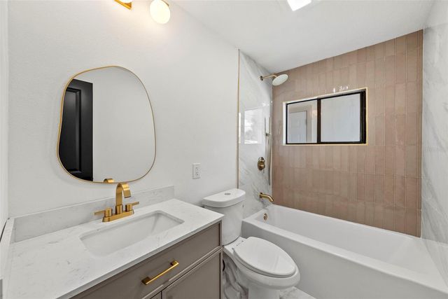 7331 36TH AVENUE N, St Petersburg, FL 33710