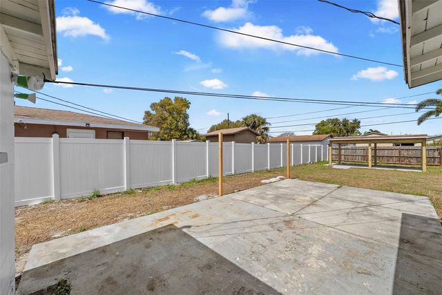 7331 36TH AVENUE N, St Petersburg, FL 33710