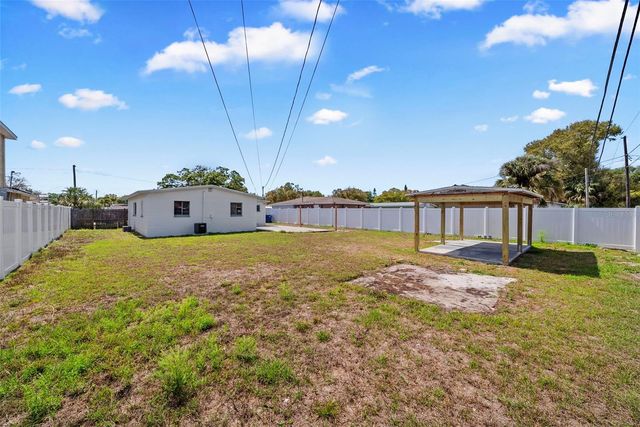 7331 36TH AVENUE N, St Petersburg, FL 33710