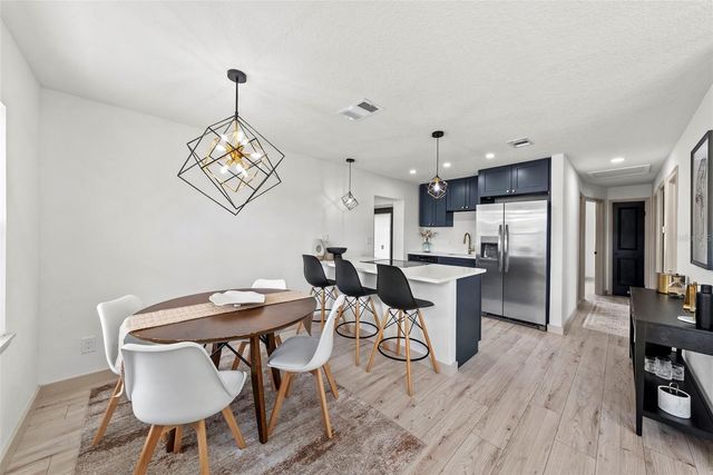 7331 36TH AVENUE N, St Petersburg, FL 33710