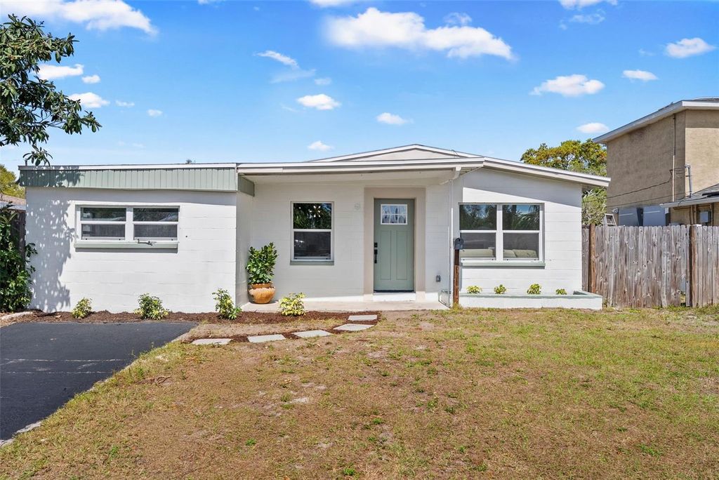 7331 36TH AVENUE N, St Petersburg, FL 33710