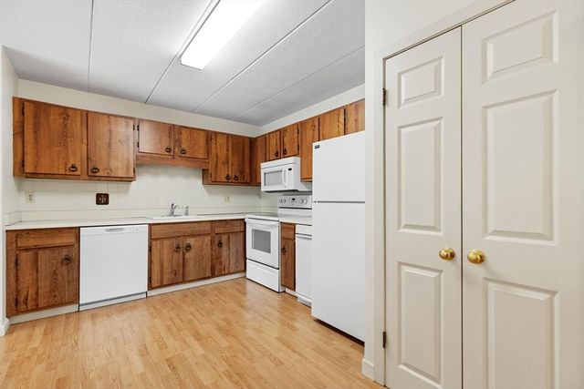 235 Winthrop St 4401, Medford, MA 02155