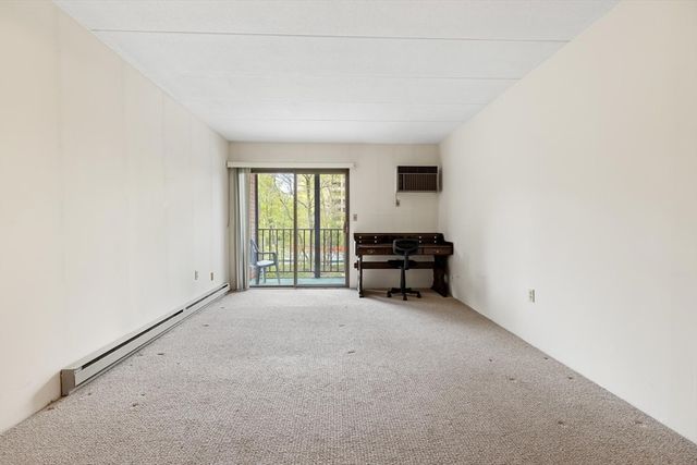 235 Winthrop St 4401, Medford, MA 02155