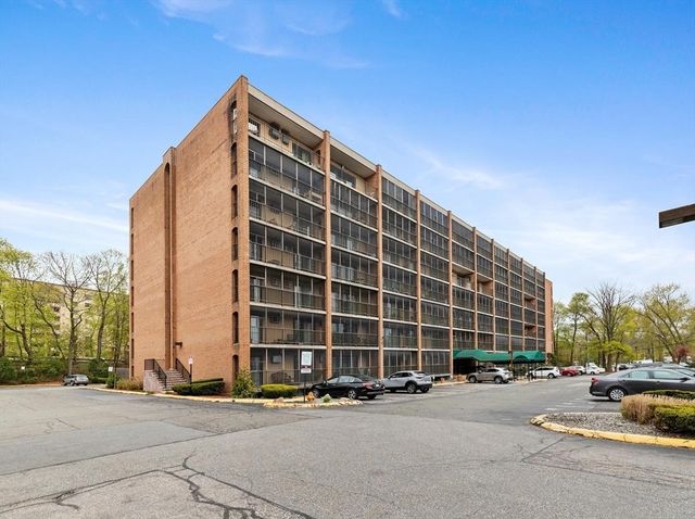 235 Winthrop St 4401, Medford, MA 02155