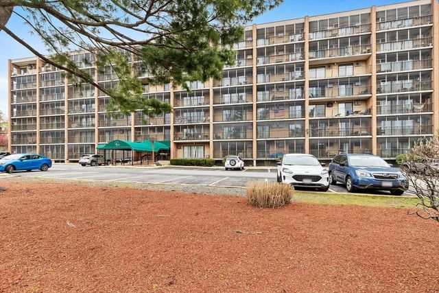 235 Winthrop St 4401, Medford, MA 02155