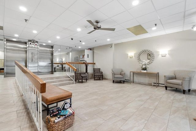 235 Winthrop St 4401, Medford, MA 02155