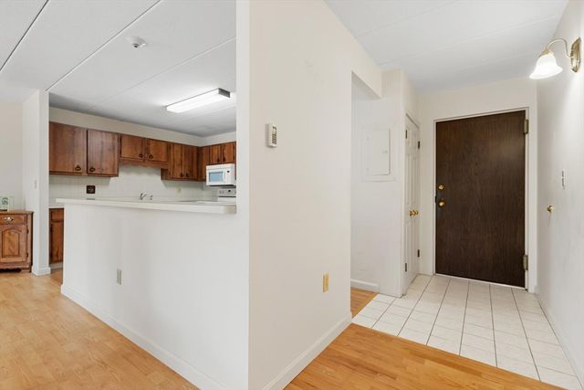 235 Winthrop St 4401, Medford, MA 02155