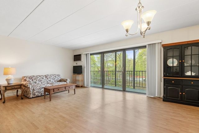 235 Winthrop St 4401, Medford, MA 02155