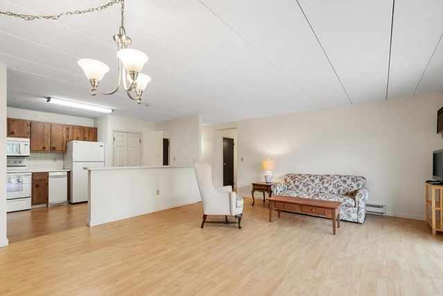 235 Winthrop St 4401, Medford, MA 02155