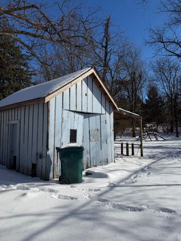 1649 Larch Avenue, Cincinnati, OH 45224