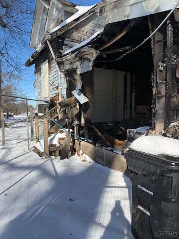 1649 Larch Avenue, Cincinnati, OH 45224