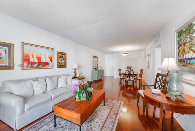 3000 S Ocean Drive 514, Hollywood, FL 33019