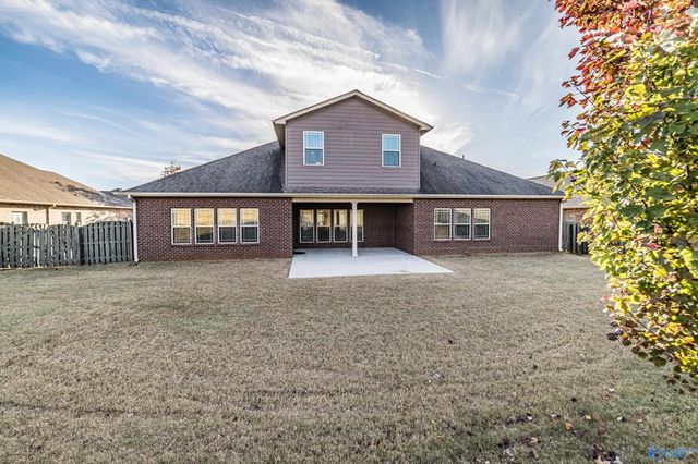 19 Regia Drive SW, Huntsville, AL 35824