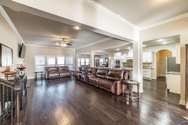 19 Regia Drive SW, Huntsville, AL 35824