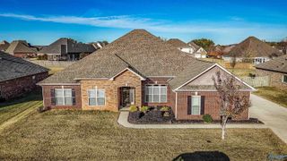 19 Regia Drive SW, Huntsville, AL 35824