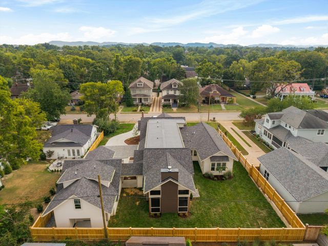2518 Ashwood Ave, Nashville, TN 37212