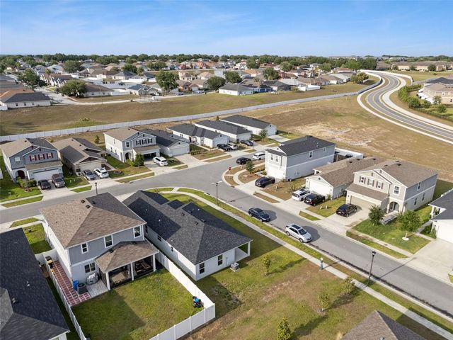1247 PAPAYA CIRCLE, Davenport, FL 33897
