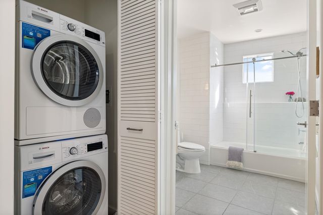 6465 6465 San Pablo Ave 306, Oakland, CA 94608