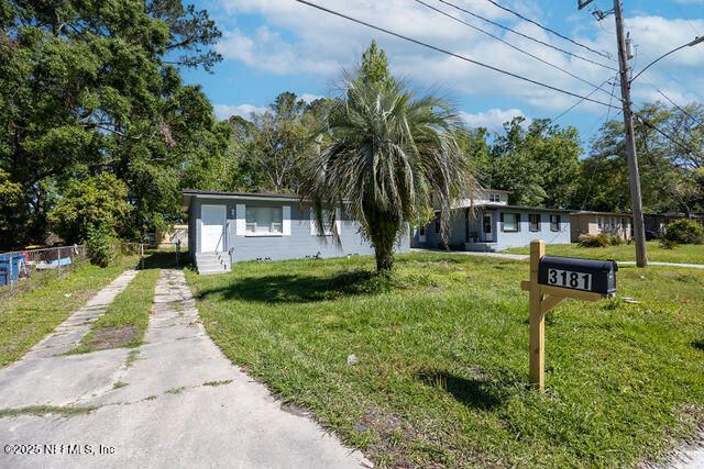 3181 BRASQUE Drive, Jacksonville, FL 32209