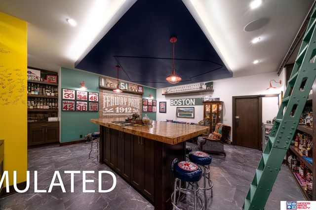 921 N 105th Street, Lincoln, NE 68527