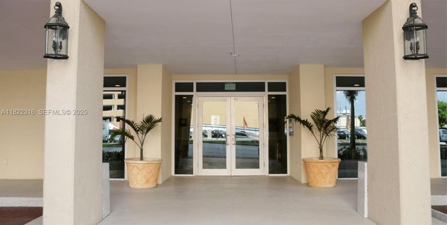 117 NW 42nd Avenue 1506, Miami, FL 33126