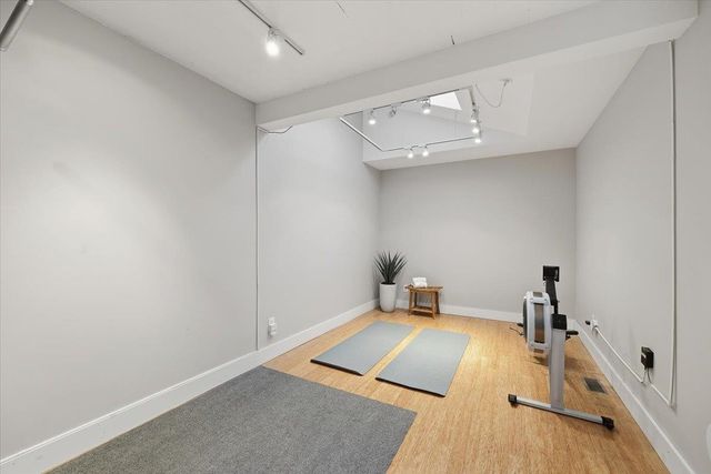 3121 S Manito Blvd, Spokane, WA 99203