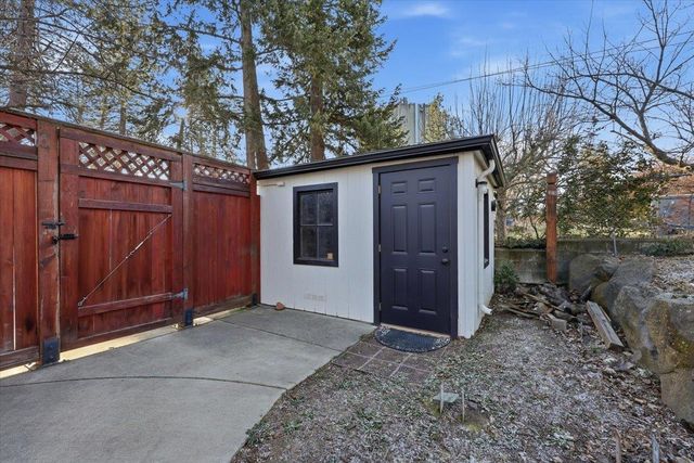 3121 S Manito Blvd, Spokane, WA 99203