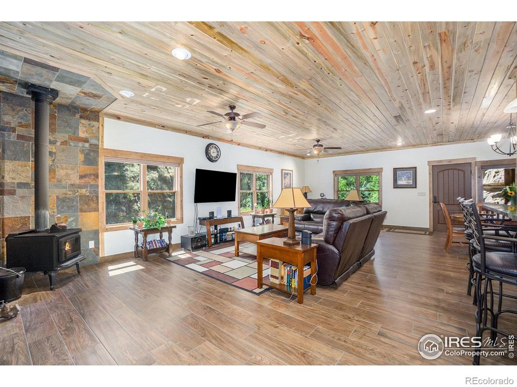 223 Kings Canyon Road, Bellvue, CO 80512