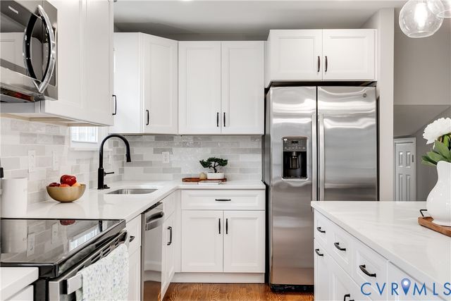 1706 Winding Way, North Chesterfield, VA 23235