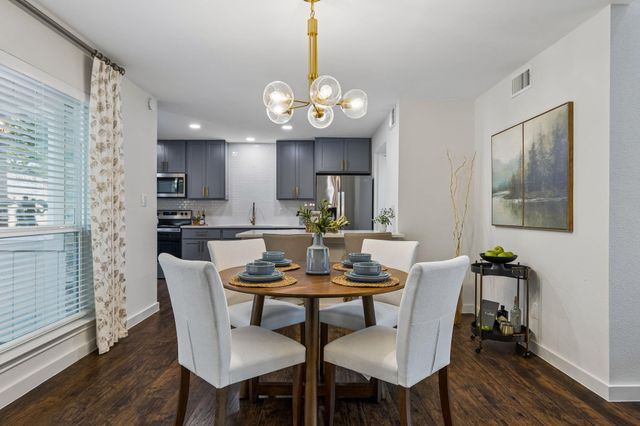 8305 Summer Place DR, Austin, TX 78759