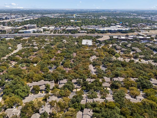 8305 Summer Place DR, Austin, TX 78759