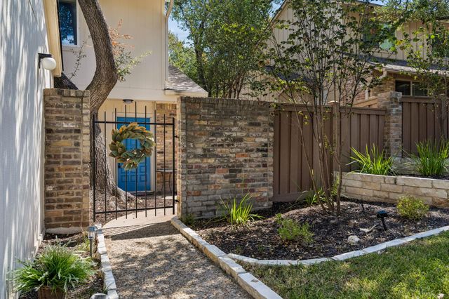 8305 Summer Place DR, Austin, TX 78759