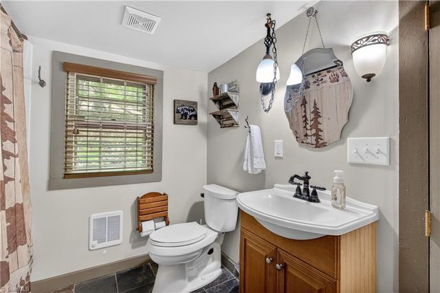 1719 Naomi Road, Randleman, NC 27317